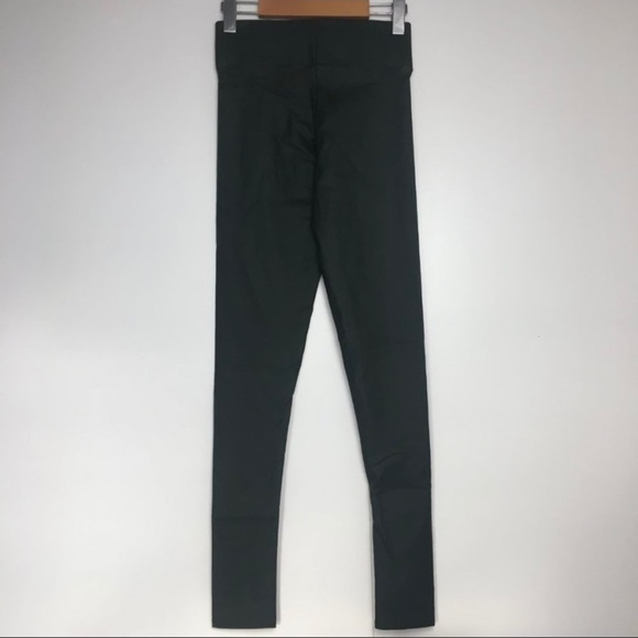 River Island Black Matte Coated Legging - Picture 3 of 10